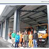 Die Mitarbeiter des Bauhofs in Lindberg freuen sich über die neue Halle. Quelle: Bayerwald-Bote