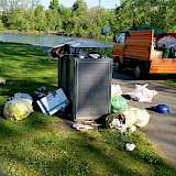 Bei schönem Wetter ist das Problem des Mülls besonders groß (Foto: Gartenamt Würzburg)