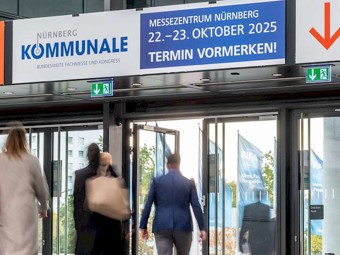 Messeeingang zur KOMMUNALE